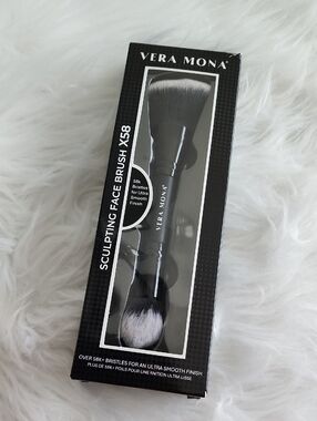 Vera Mona Sculpting Face Brush X58 Dual Ended NWT Sealed